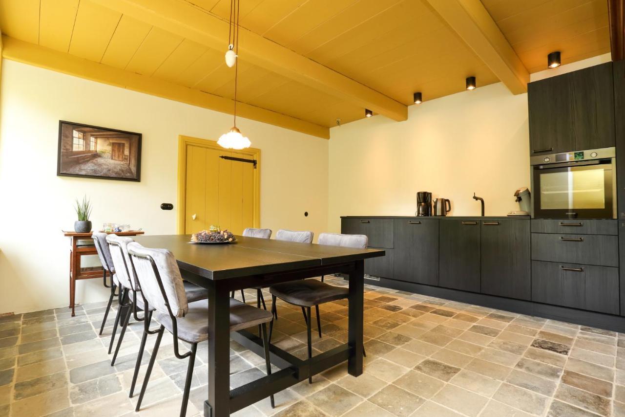 Hoogheem Erfgoed & Logies Villa Nieuwolda-Oost Bagian luar foto