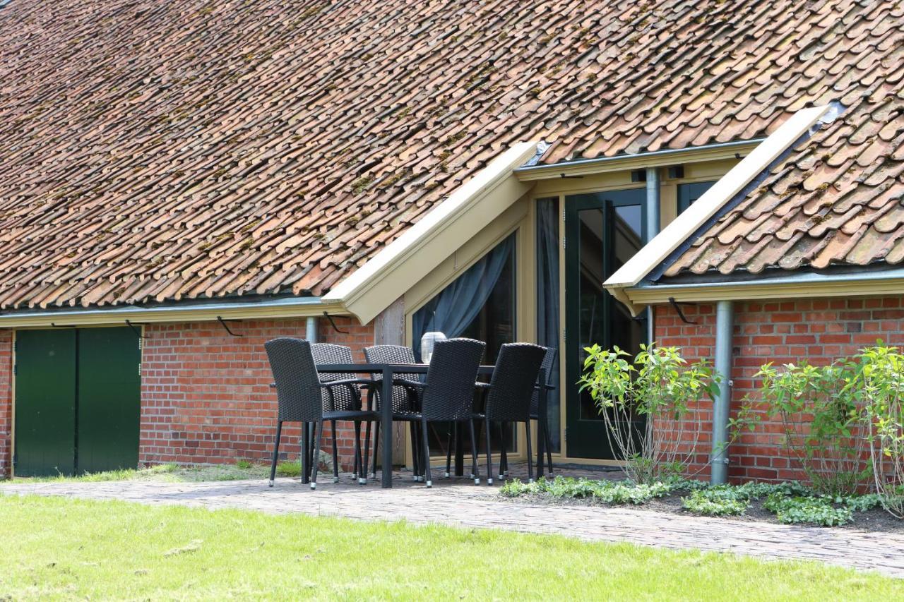 Hoogheem Erfgoed & Logies Villa Nieuwolda-Oost Bagian luar foto